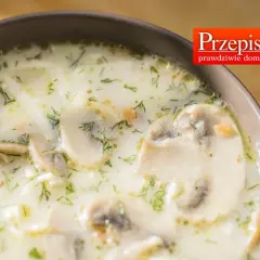 Zupa pieczarkowa z makaronem: przepis krok po kroku | Smak i sekret