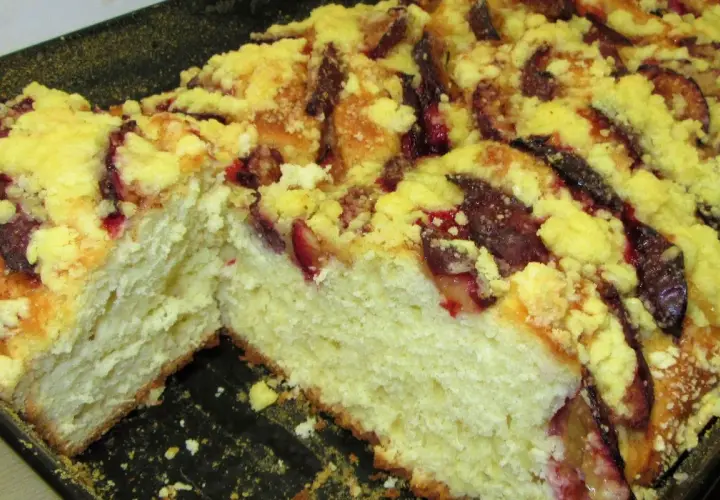 Ciasto drożdżowe ze śliwkami przepisy Joli - prosty sposób na pyszność