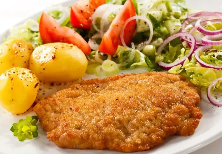 Ile kcal na obiad? Poznaj zdrowe zasady kaloryczności posiłków
